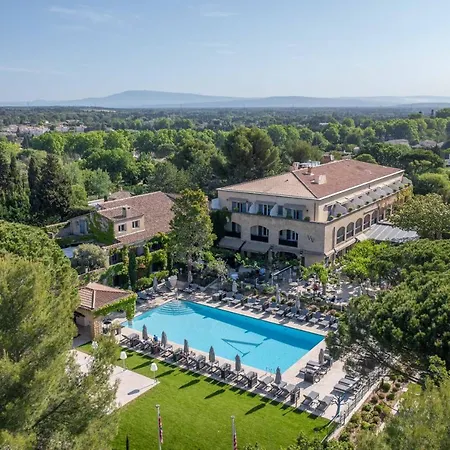 Le Vallon De Valrugues Hotel Spa & Villas-2